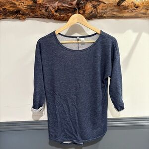 H&M Blue 3/4 Sleeve Relaxed Fit Tee